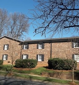 2141 #106 Selwyn Ave