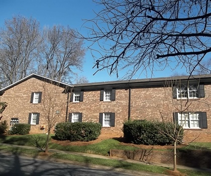 2141 #103 Selwyn Avenue